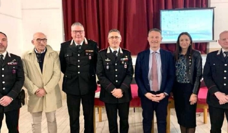 PALIANO L’ARMA DEI CARABINIERI NELLE SCUOLE PER LA LEGALITA’
