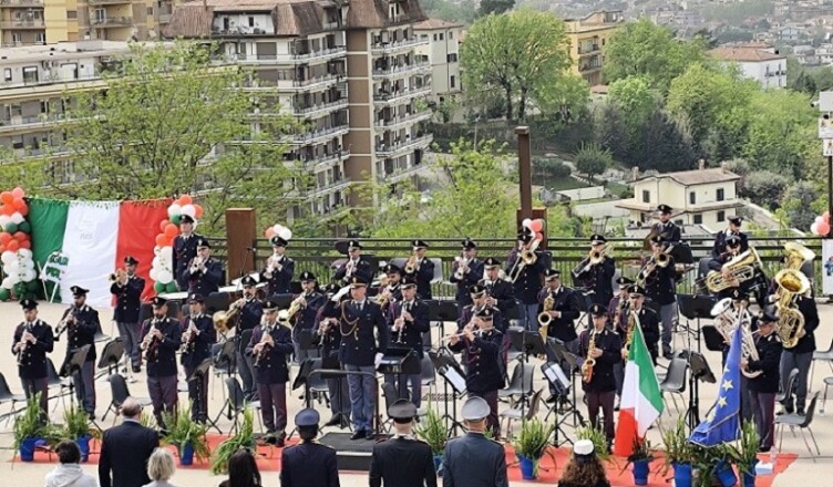 esibizione della Fanfara della Polizia di Stato Frosinone