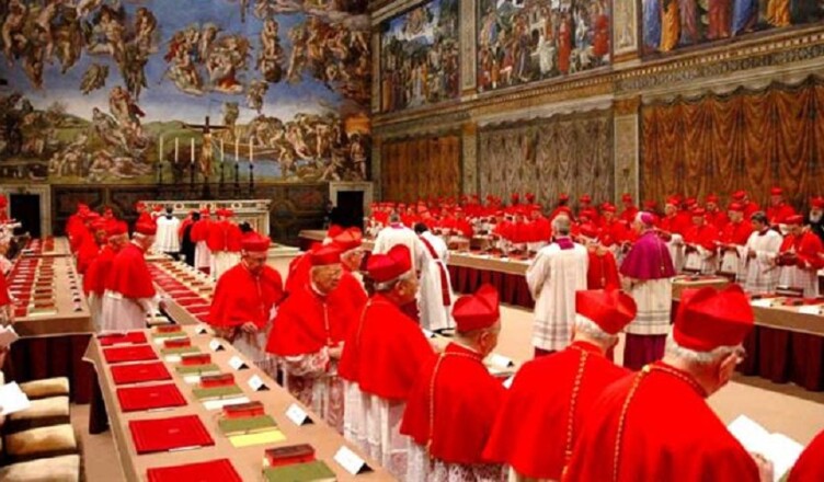 CONCLAVE EXTRA OMNES