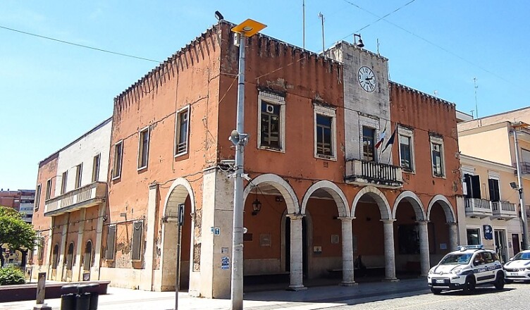 EX SEDE COMUNALE CISTERNA