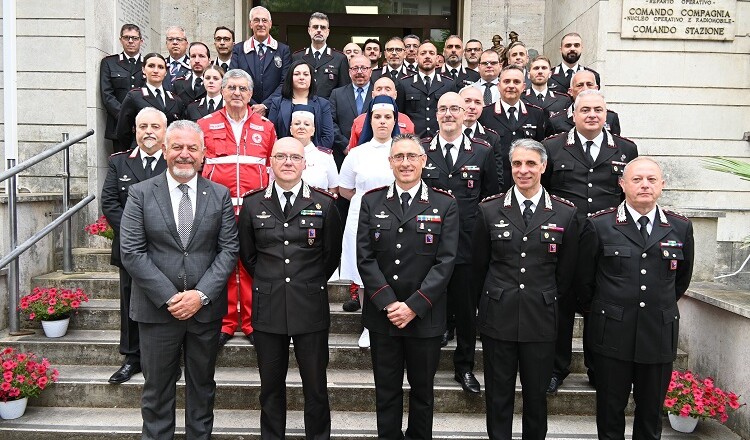 Il Generale di Divisione Ugo Cantoni, Comandante della Legione Carabinieri Lazio al Comando Provinciale di Frosinone
