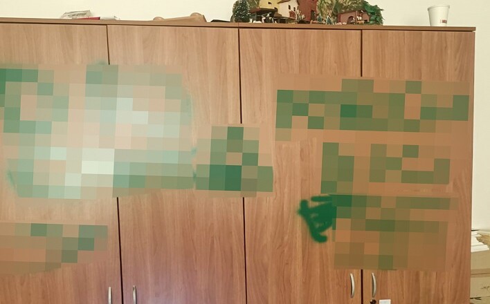 Mobile vandalizzato centro anziani via Primo Maggio