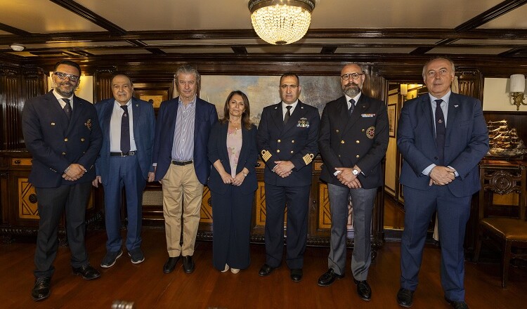 VESPUCCI VISITA...