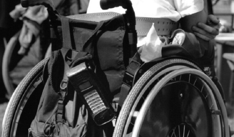 disabile carrozzina