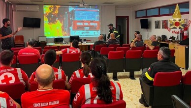 vigili defuoco e croce rossa