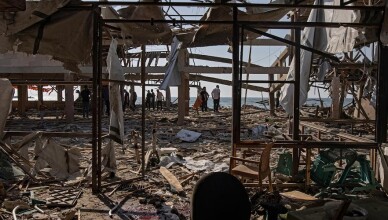 Missile su una caffetteria a Gaza
