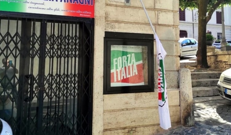 vandali bandier fi anagni