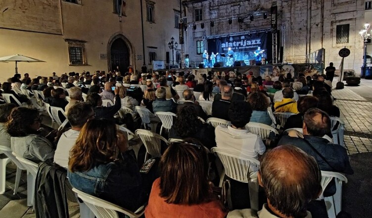 ALATRIJAZZ 2025