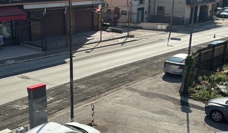 Frosinone, rifacimento del manto stradale su via Tiburtina