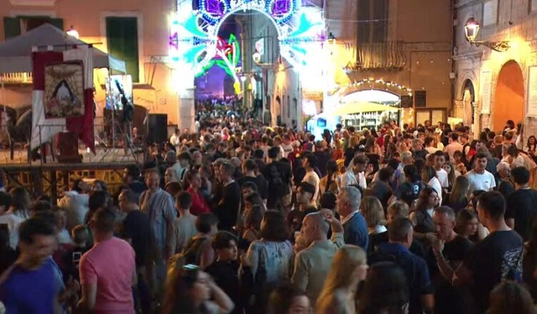 GONFALONE ARPINO