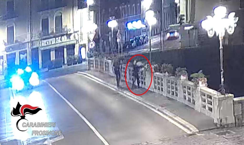 Sora – tenta il suicidio sul Ponte di Napoli, salvato dai Carabinieri 2