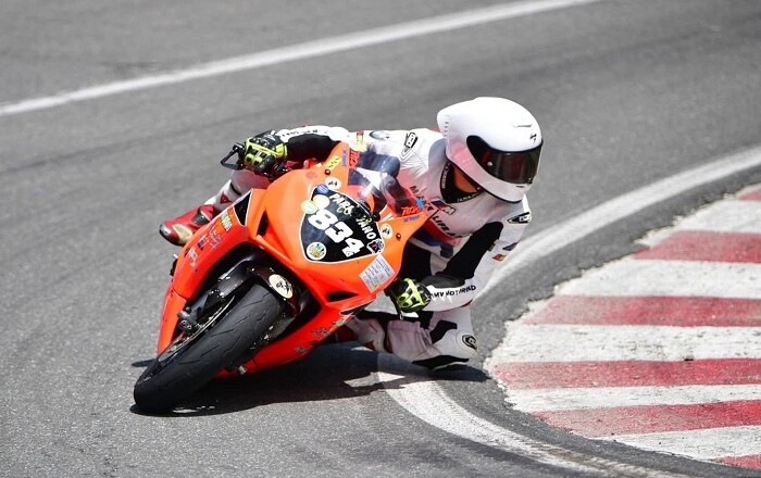 Gabriele 834