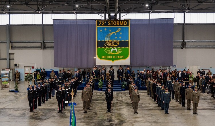 72 stormofrconsegnabrevettipiloti