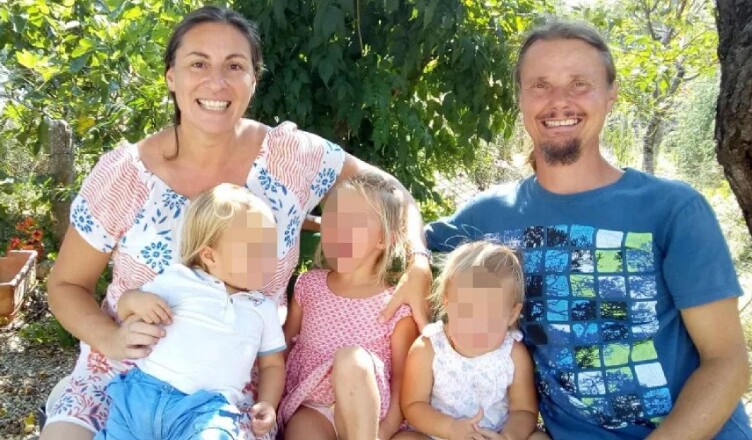 famiglia nel bosco abruzzo