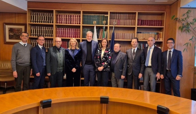 L’Assessore regionale Elena Palazzo in Camera di Commercio