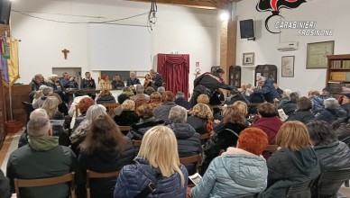 SGURGOLA INCONTRO CON I CARABINIERI CONTRO LE TRUFFE