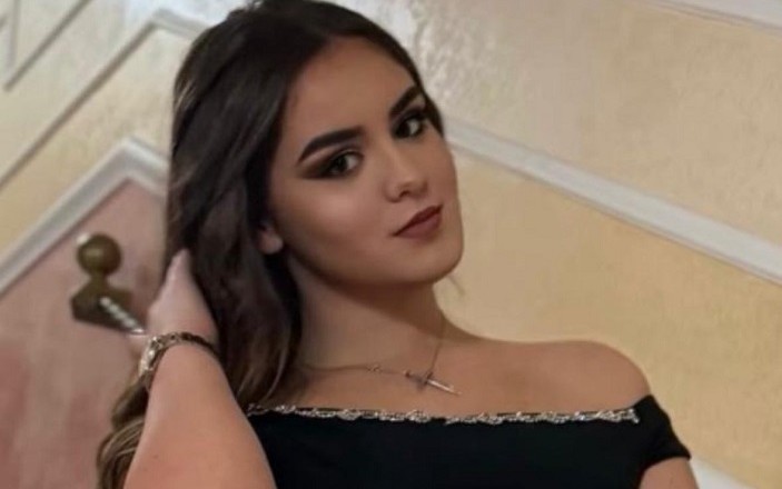 evelina 18 anni