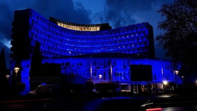 LA REGIONE LAZIO SI ILLUMINA DI BLU