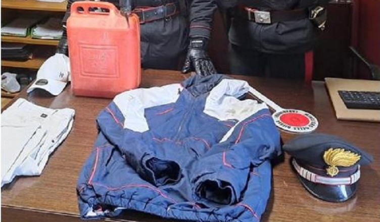 ATTACCHI INCENDIARI CONTRO UN'ABITAZIONE