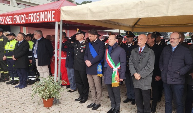 IL PRESIDENTE DELLA PROVINCIA LUCA DI STEFANO ALLA CERIMONIA PRESSO IL COMANDO DI FROSINONE