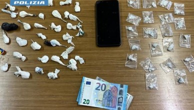 sequestrati 55 grammi di cocaina