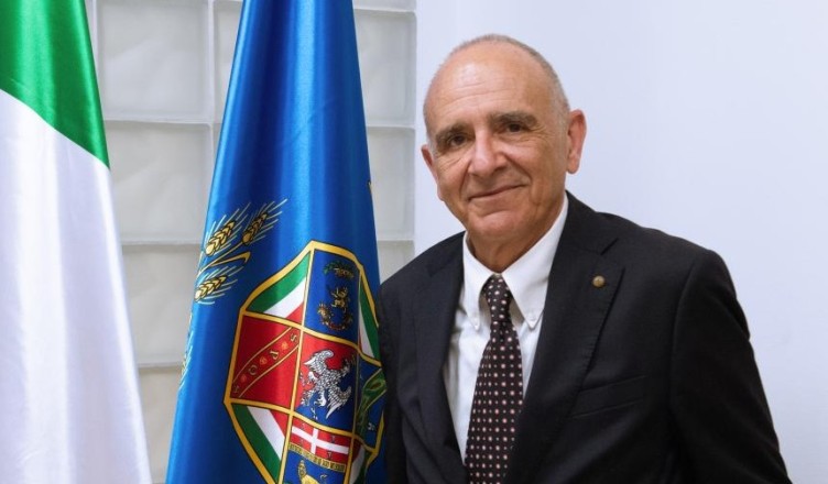 ’assessore al Lavoro, Università, Scuola, Formazione, Ricerca e Merito, Giuseppe Schiboni