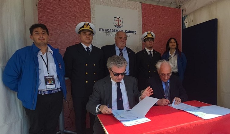 Formazione marittima e università, firmato l’accordo tra ITS Caboto e Università Giustino Fortunato