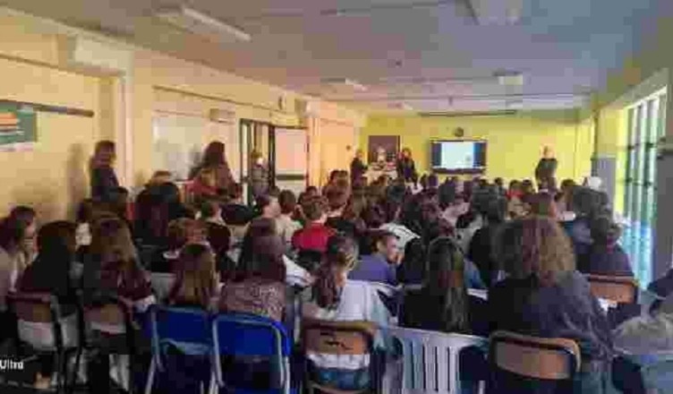 I CARABINIERI DI ANAGNI NELLE SCUOLE 4