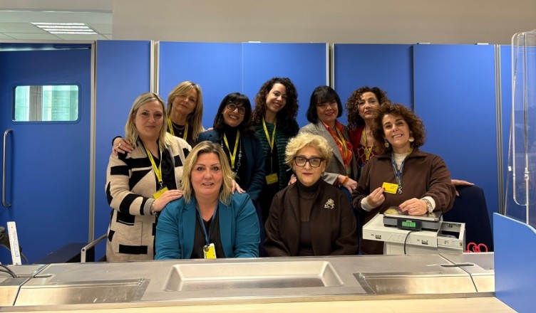 Le dipendenti dell'ufficio postale di Frosinone Centro