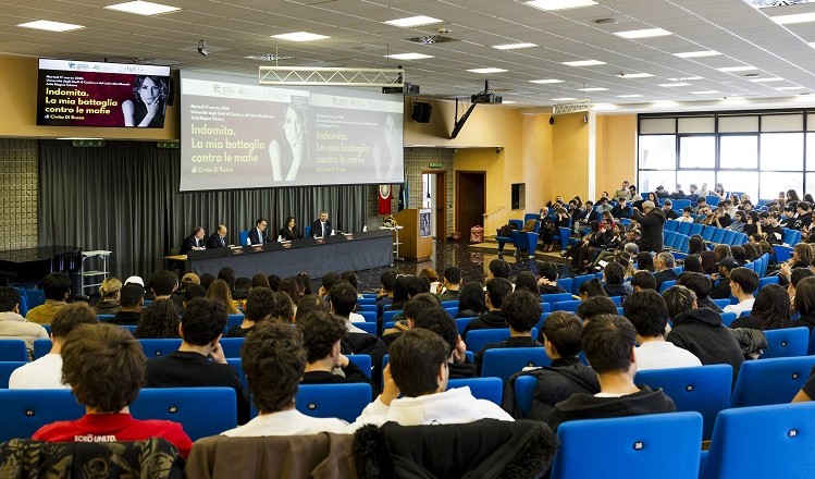 Storie che costruiscono libro cassino