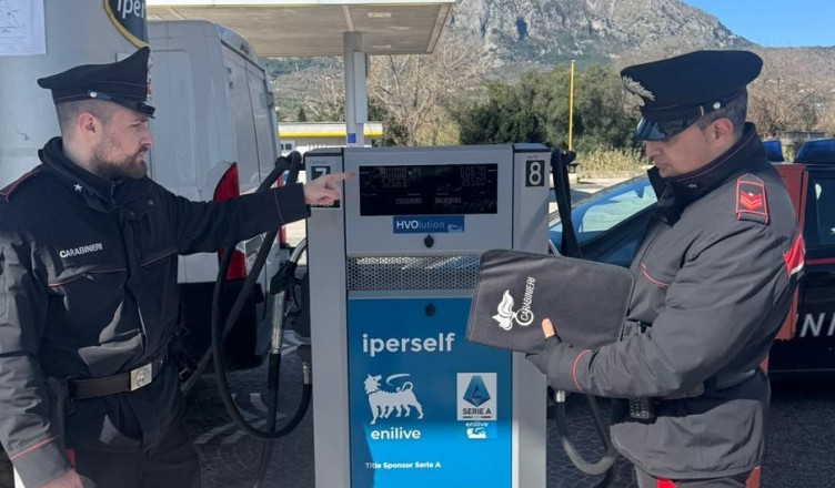 carabinieri carburante ausonia