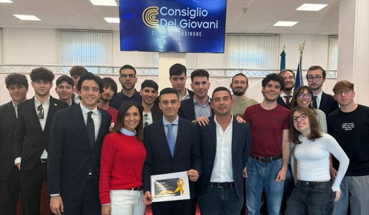 CONSIGLIO DEI GIOVANI FR