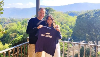 Il sindaco Andrea Querqui con Giorgia Pizzuti Plastic Free