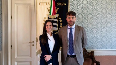 Screenshot_2026-04-09-18-52-17-850_com.microsoft.office.outlook-edit