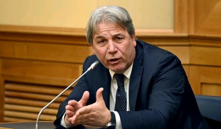 Screenshot_2026-04-09-19-59-17-546_com.microsoft.office.outlook-edit