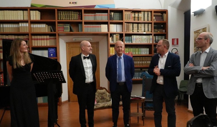 Al di là del loggione2