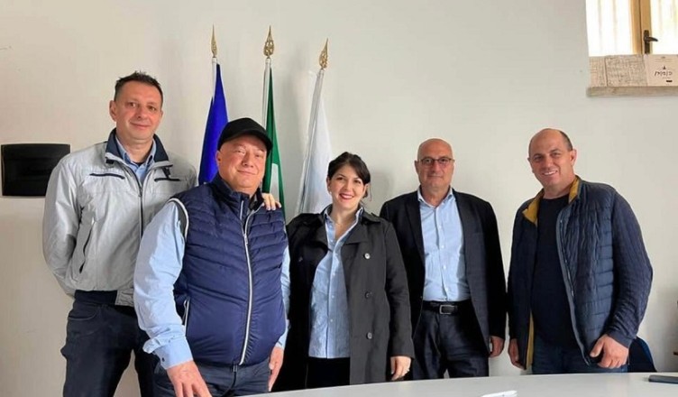Il direttivo dell'UGL Agroalimentare con Enzo Valente