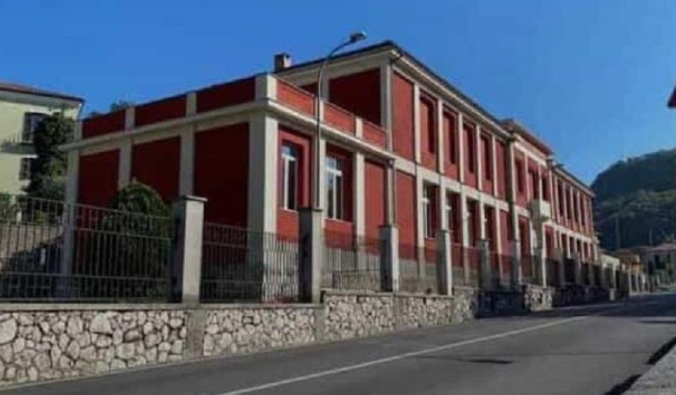 isola palazzo garibaldi